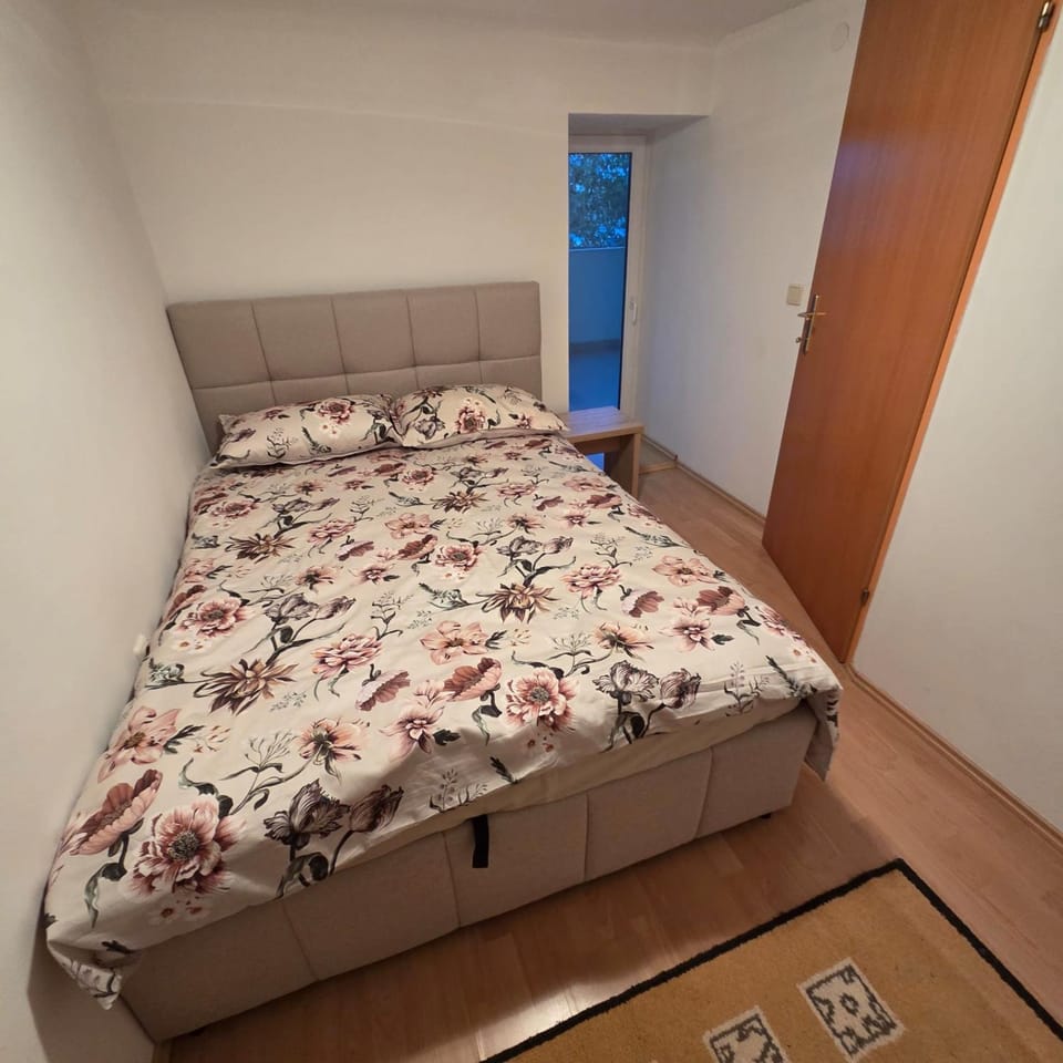 Apartman Maria Lussi 6 Apartment in Pula