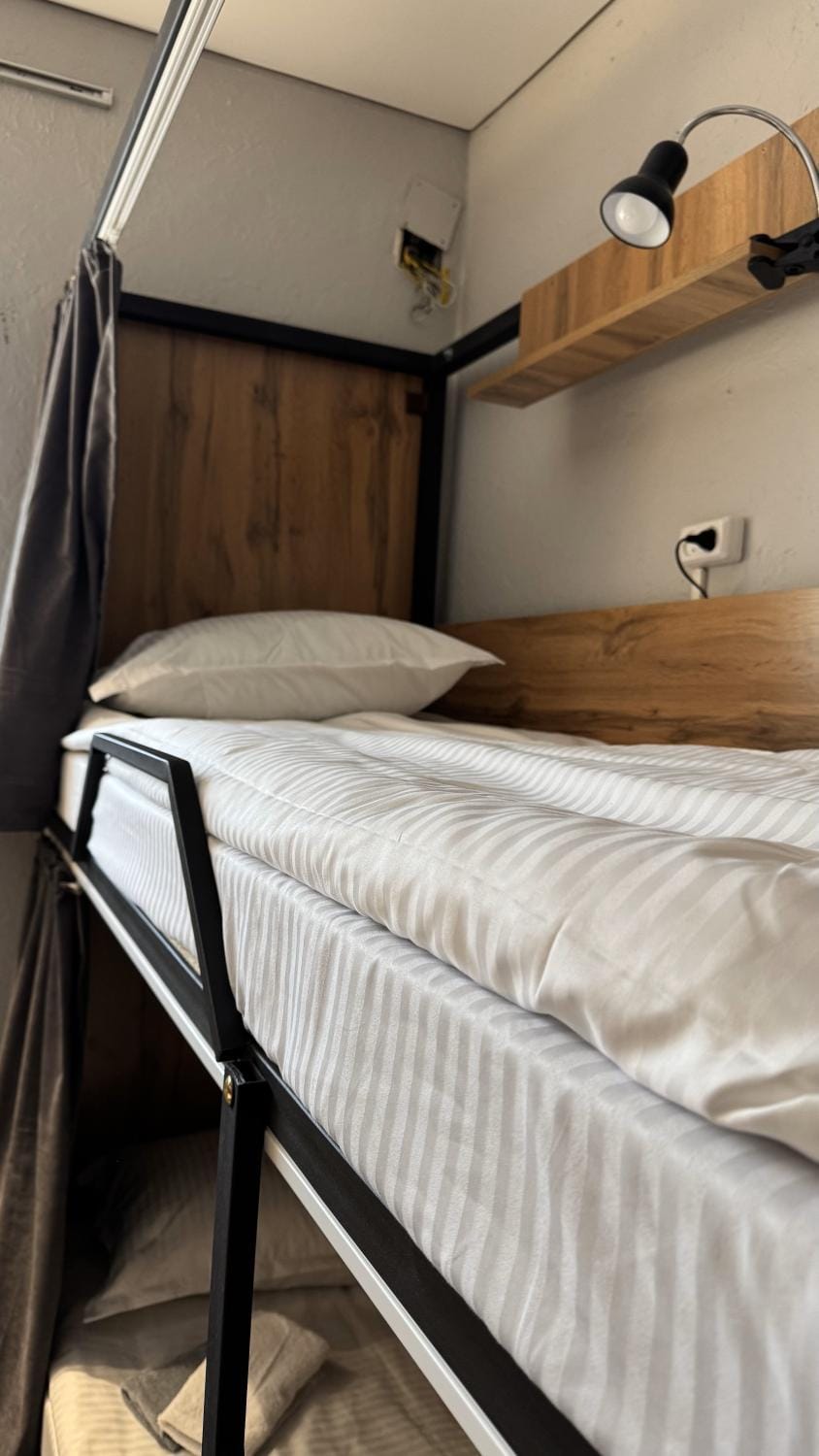 Bed, Photo of the whole room, Bedroom, bunk bed