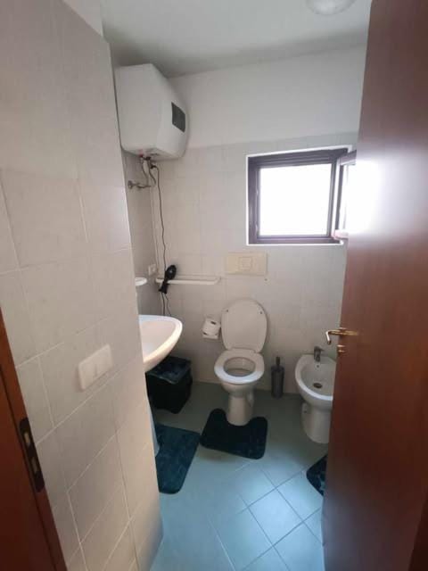 Desiree's Rooms - n 2 camere con bagno privato e balcone Apartment in Basilicata