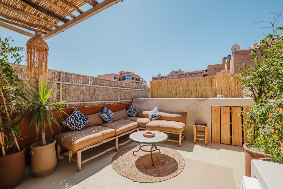 Maison 3 chambre avec bassin chauffée centre ville Gueliz Apartment in Marrakesh