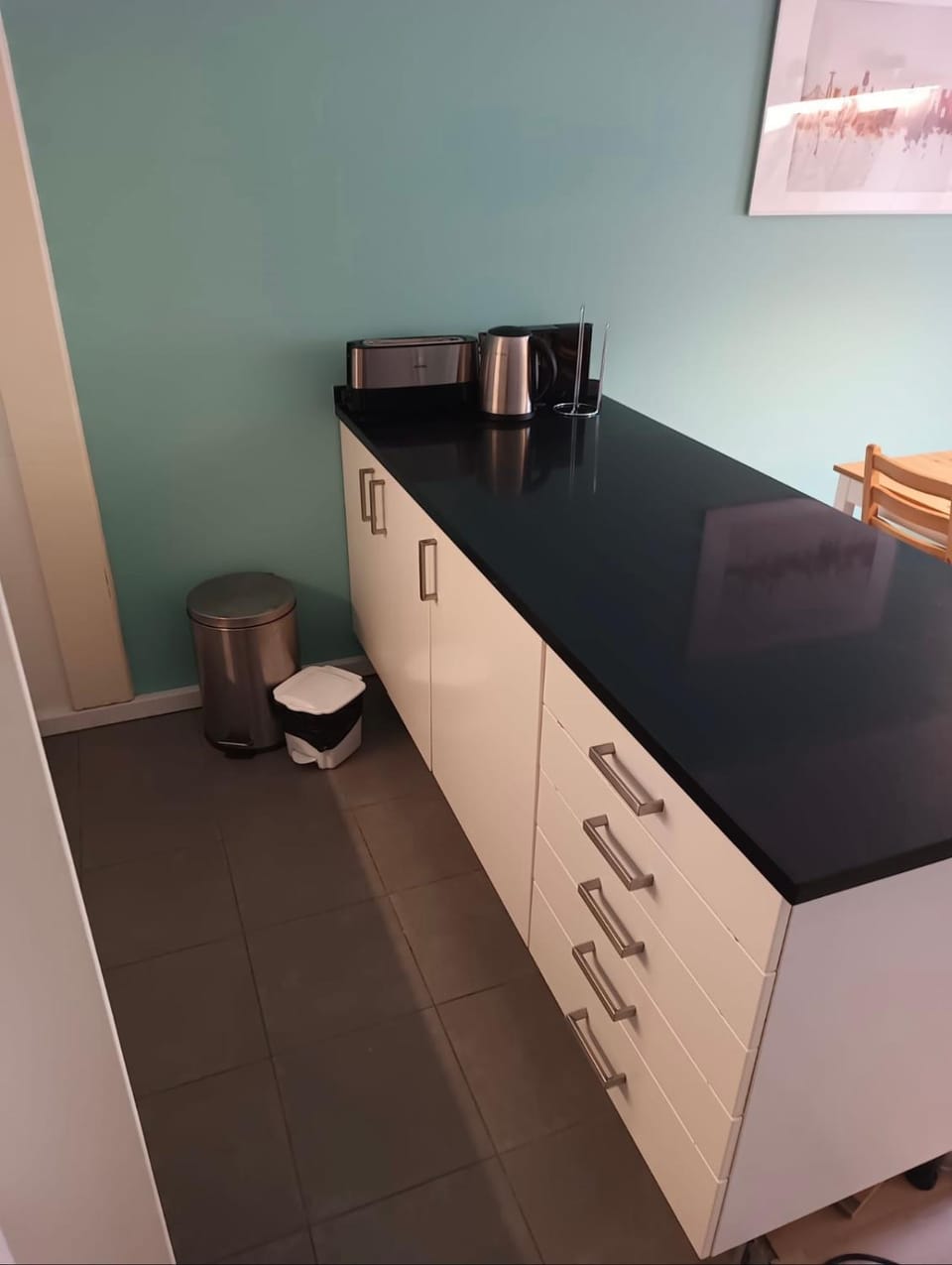 Kitchen or kitchenette