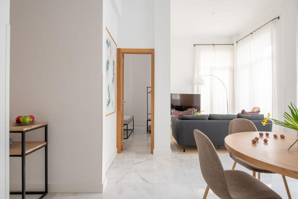 Off site, TV and multimedia, Living room