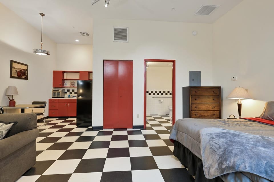 Photo of the whole room