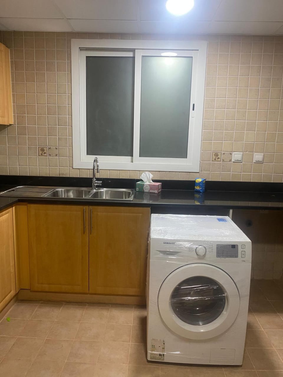 Taji hostel for male Vacation rental in Dubai