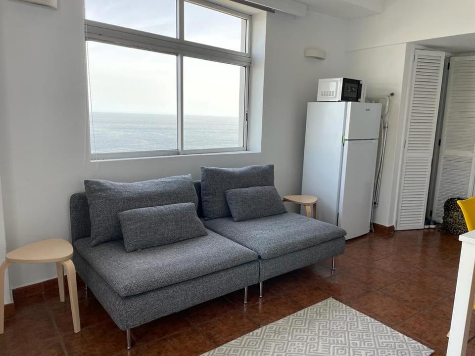 Ocean View Studio 2 with pool Apartment in Funchal