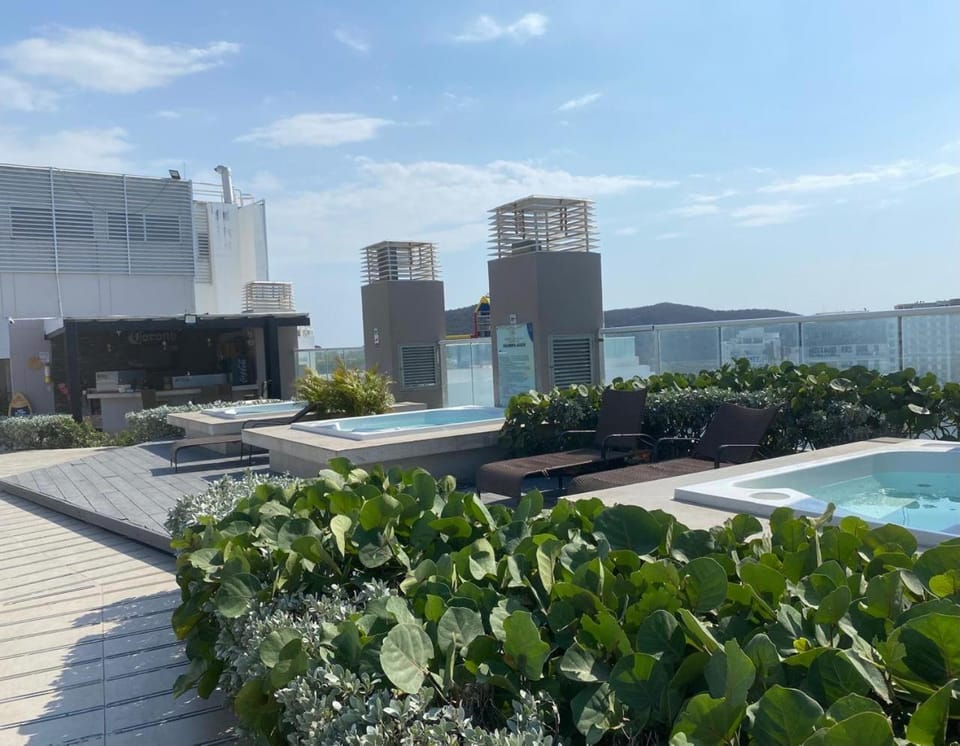 Hot Tub, Balcony/Terrace