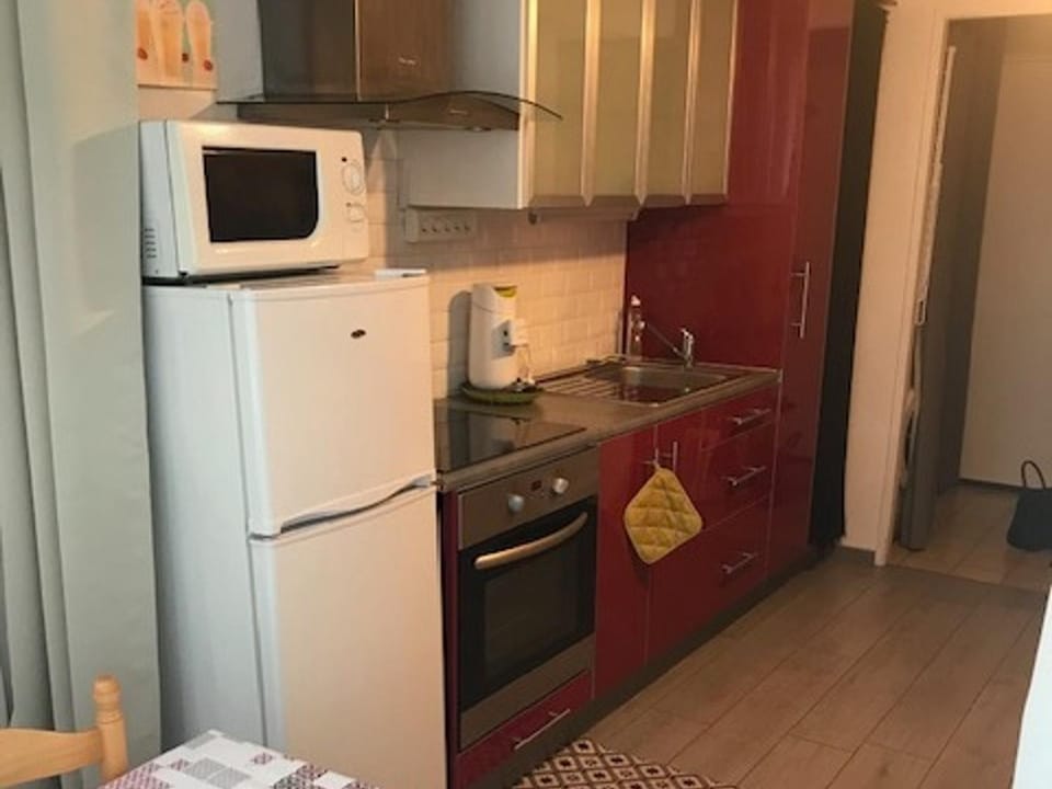 Studio avec parking privé à 500m de la plage - FR-1-338-603 Apartment in Occitanie