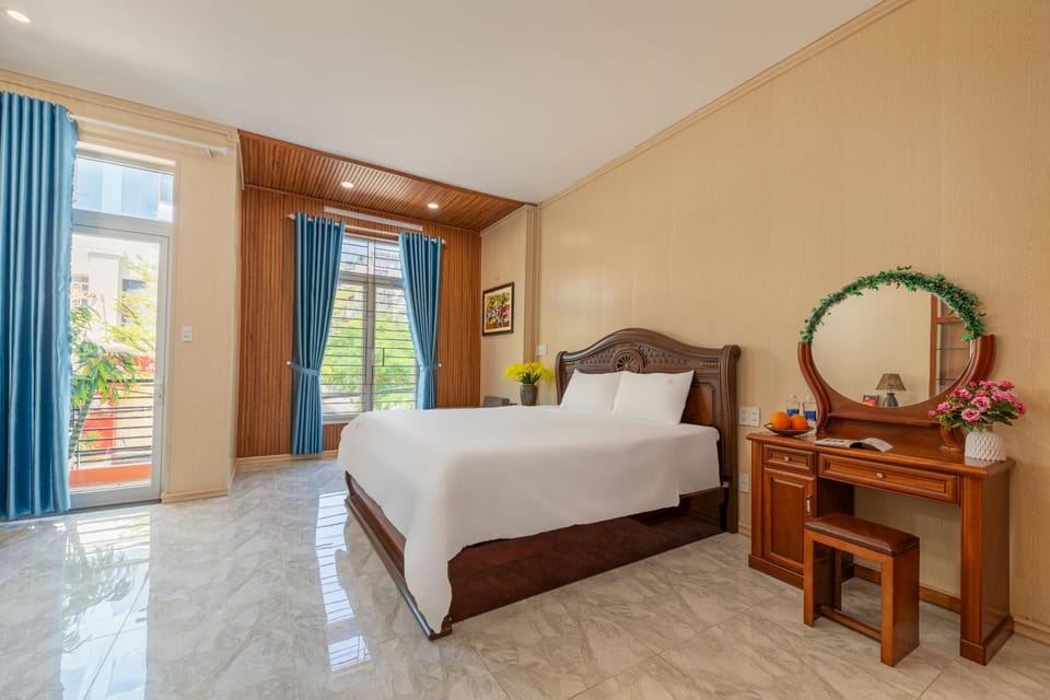 Bed, Decorative detail, Bedroom, Garden view