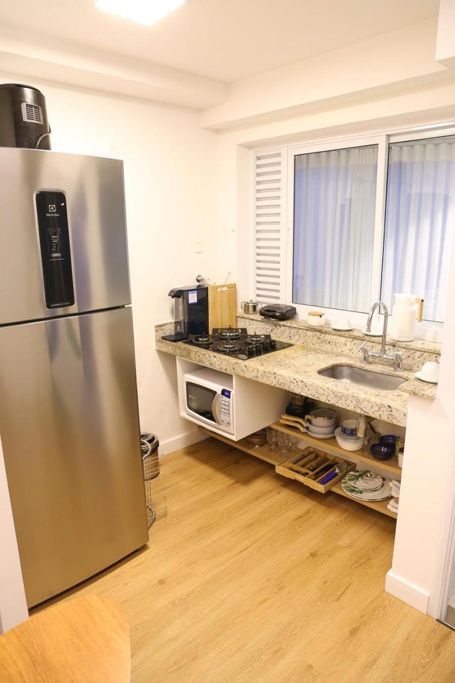 Kitchen or kitchenette, Kitchen or kitchenette, oven, stove