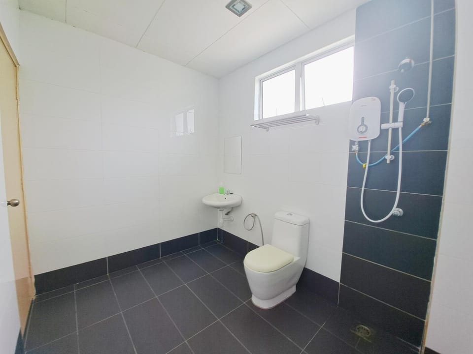 Shower, Toilet, Bathroom, bidet