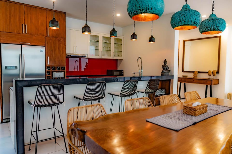 Kitchen or kitchenette, Dining area, kitchen