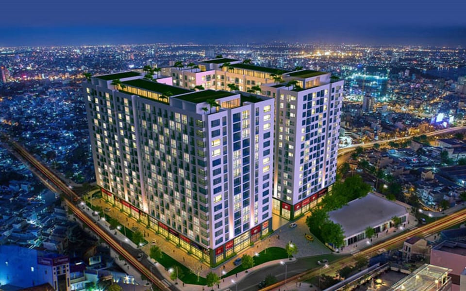 View (from property/room), City view, Garden view, Landmark view, Pool view, Street view
