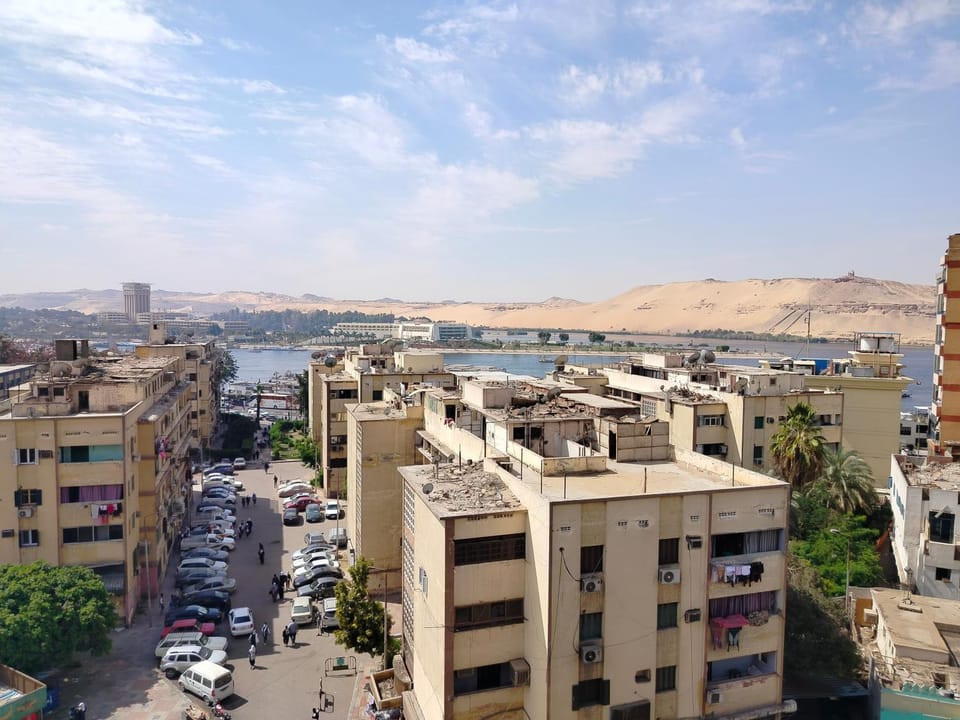 اسوان ـ خلف مول بلازا ـ بجوار فرست مول Apartment in Red Sea Governorate