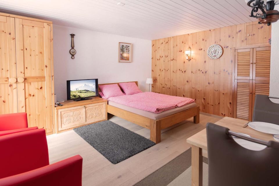Living room, Bedroom
