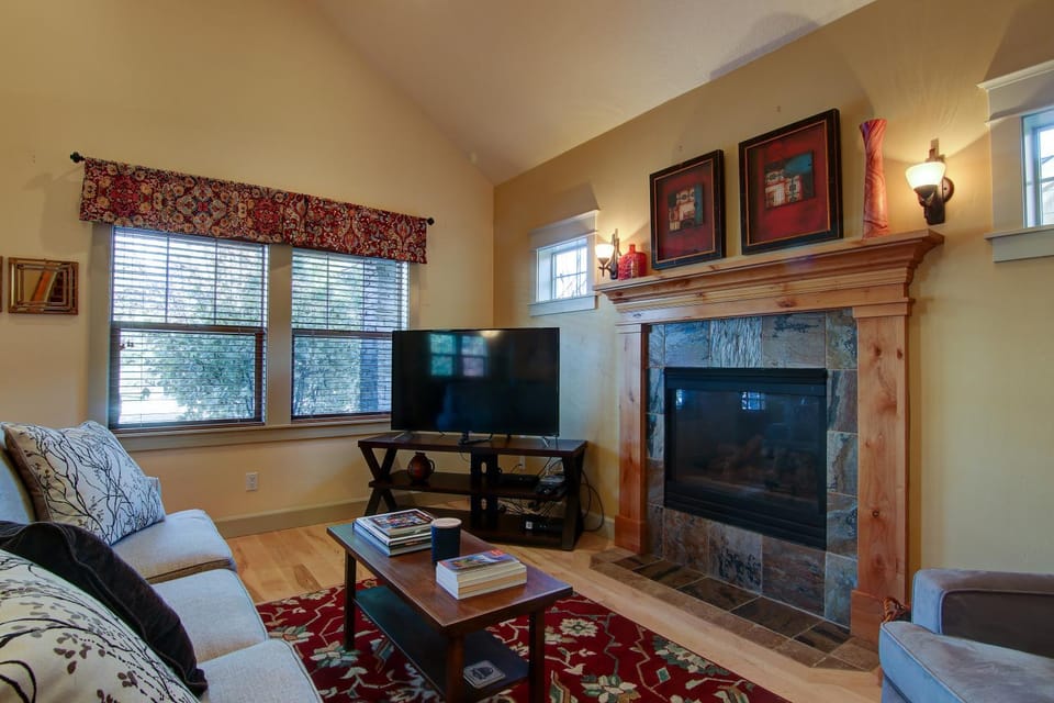 Wild Meadow House in Bend