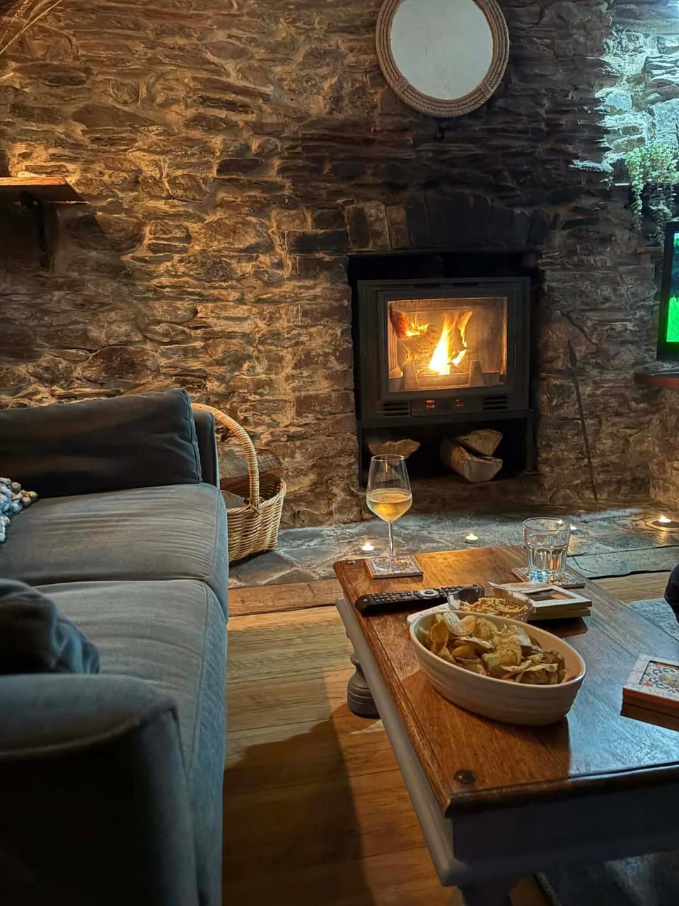 Living room, fireplace