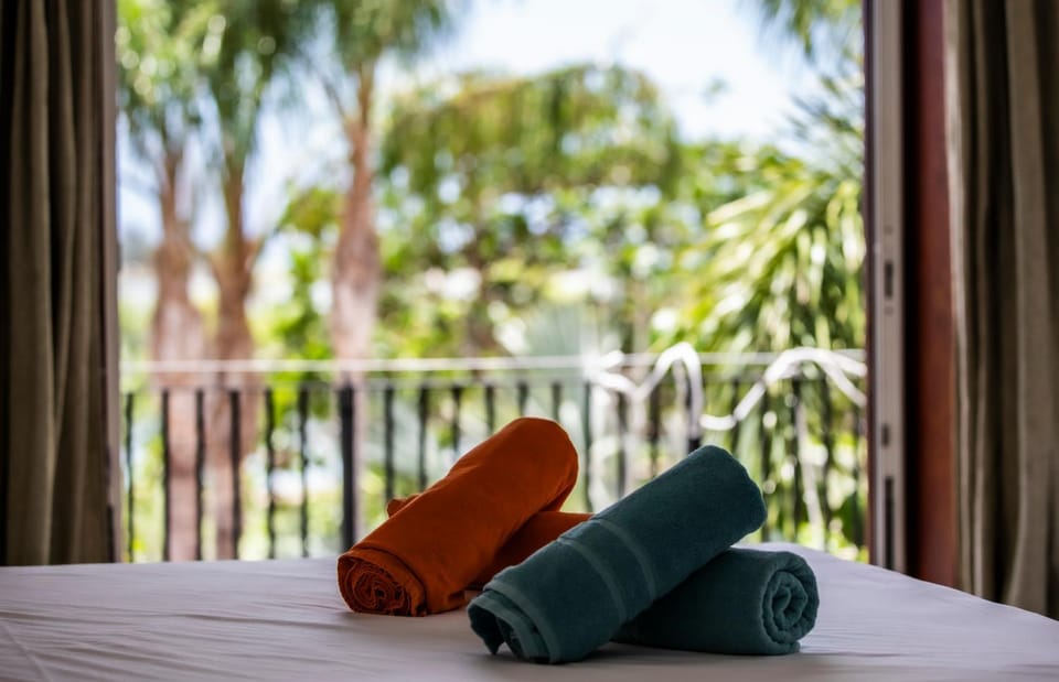 Bed, Day, View (from property/room), Balcony/Terrace, Photo of the whole room, Bedroom, towels