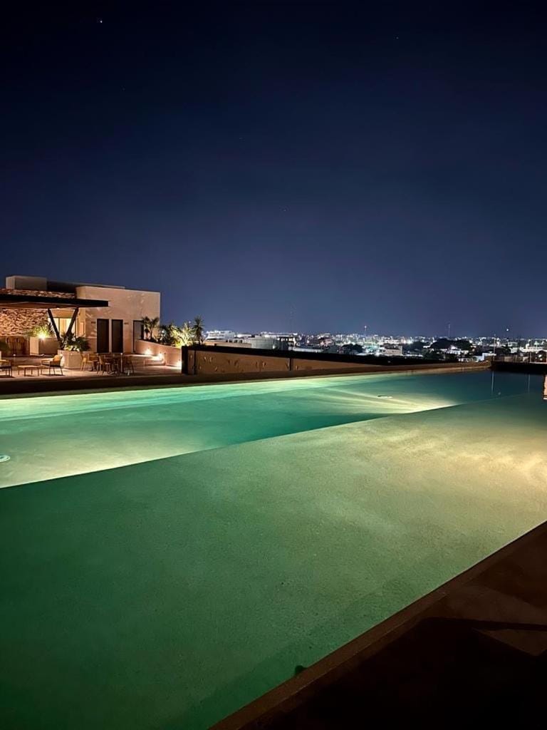 Luxury Studio Rooftop,Pool,Gym,Wifi,close to Beach Apartment in Playa del Carmen
