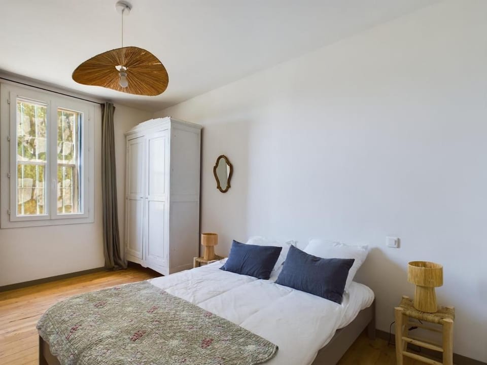 Mas Sainte Croix - Renovated old Provencal Mas Villa in Fontvieille