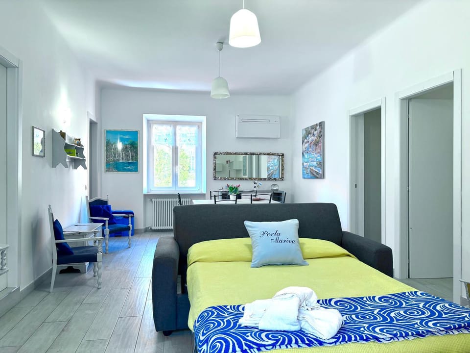 Perla Marina - Free Parking AC WiFi Apartment in Albissola Marina