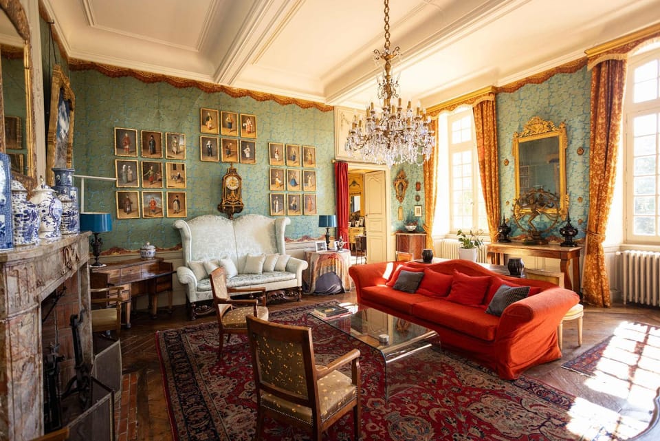 18th Century Chateau with Stunning Pool & Gardens Villa in Occitanie