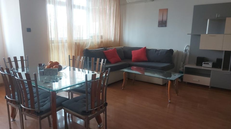 Константин Иречек10 Apartment in Ruse
