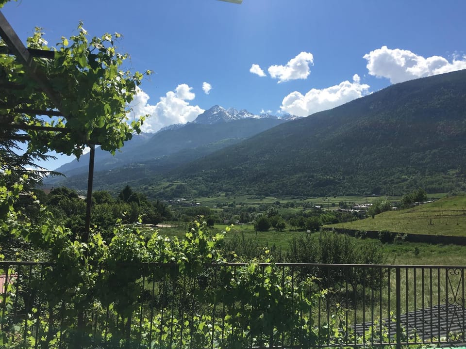B&B La Vieille Meison de Pappa Bed and Breakfast in Aosta Valley, Italy