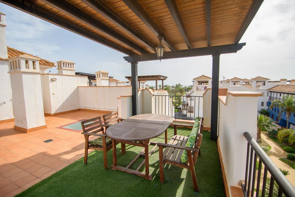 View (from property/room), Balcony/Terrace