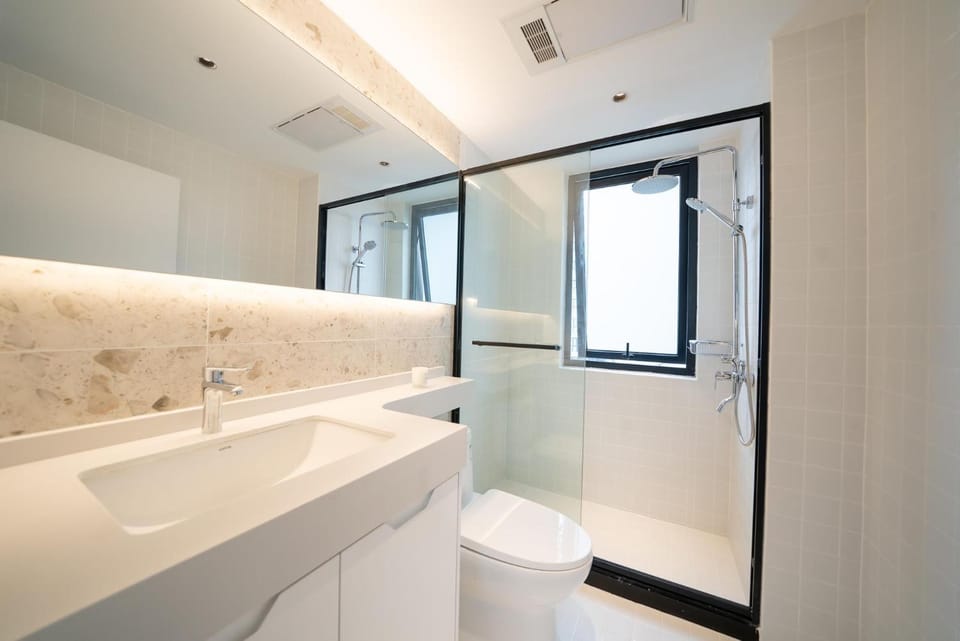 Shower, Bathroom
