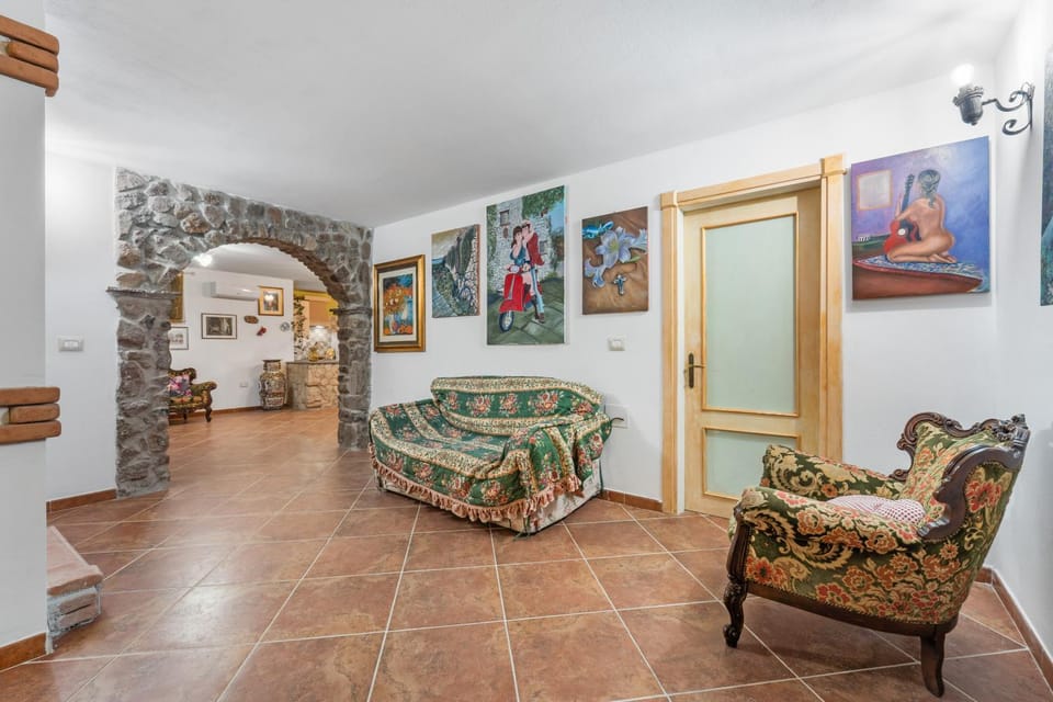 Property building, Living room