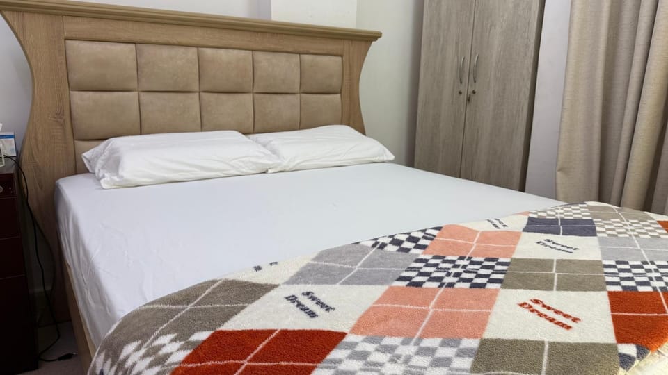 The Velvet Room Vacation rental in Al Sharjah