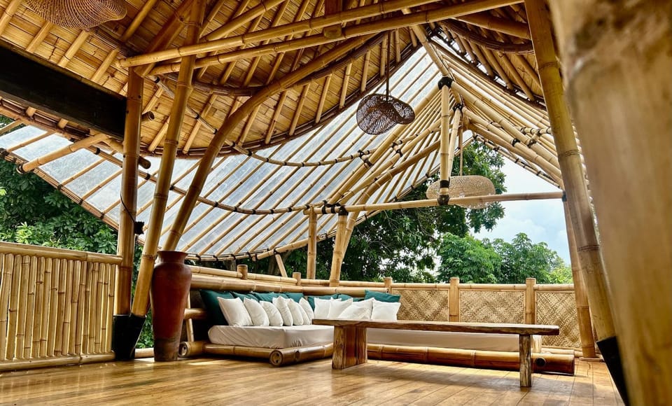 Day, Balcony/Terrace, Living room, Seating area