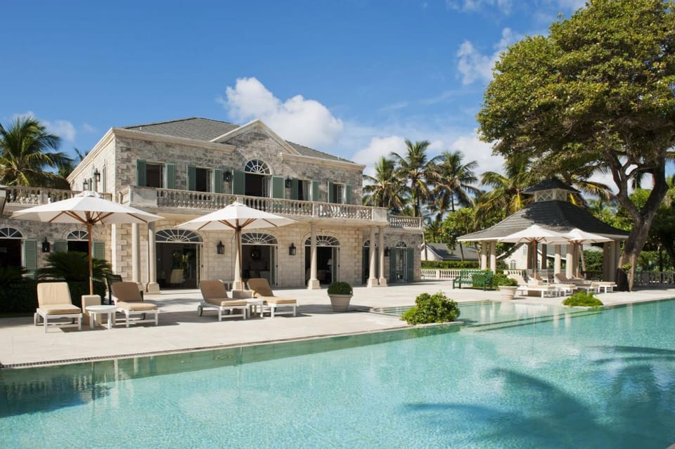 Luxury villa in Mustique Villa in Caribbean