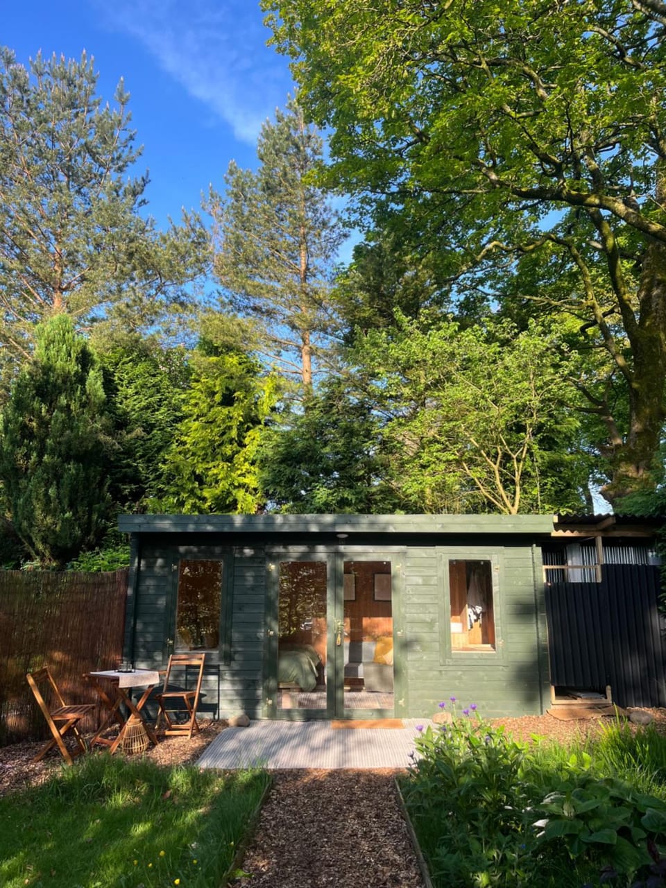 Cross Farm Retreat Campground/ 
RV Resort in Calderdale
