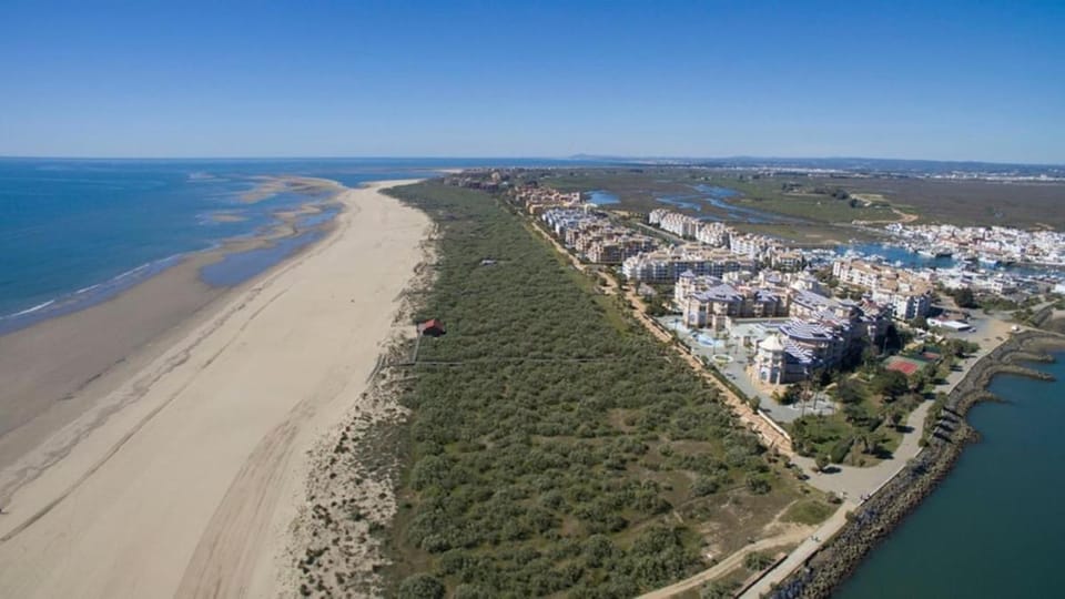 Nearby landmark, Bird's eye view, Beach