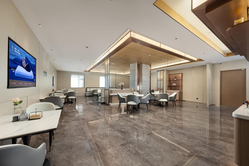 Atour Hotel Tianjin Binhai Dongting Road Hotel in Tianjin