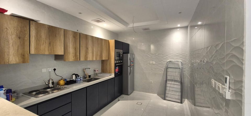 شقة من ثلاث غرف اثاث فاخر Apartment in Jeddah