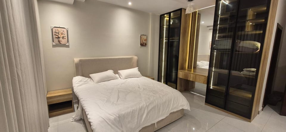 شقة من ثلاث غرف اثاث فاخر Apartment in Jeddah