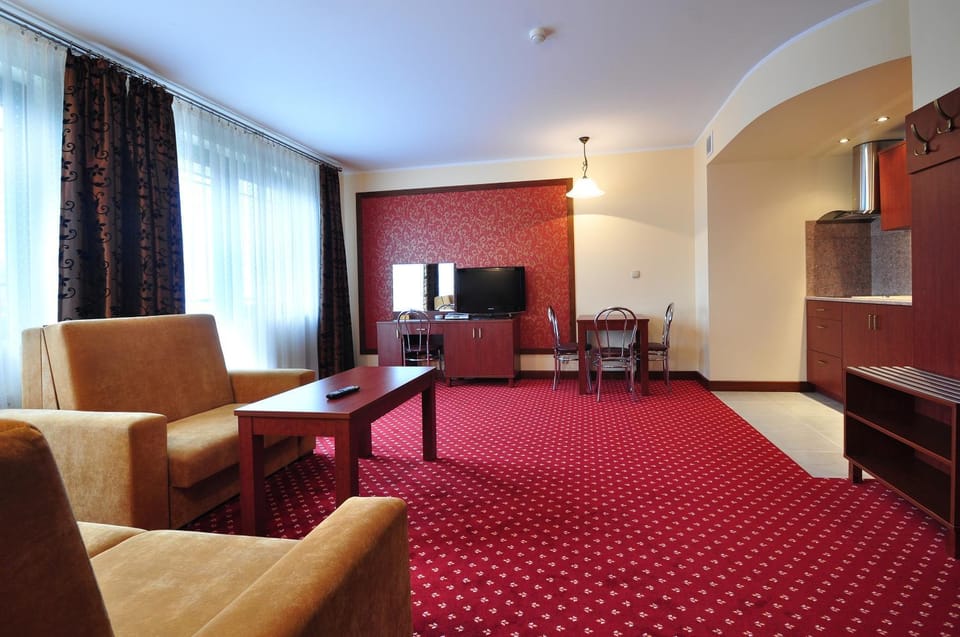 Kitchen or kitchenette, Living room, Photo of the whole room