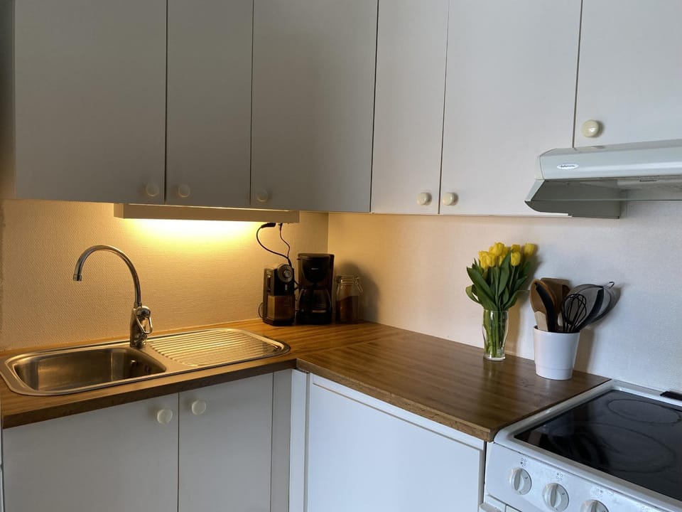 Coffee/tea facilities, Kitchen or kitchenette