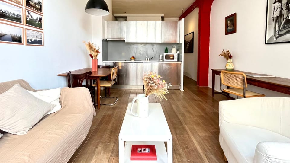 Très beau Loft lumineux en plein coeur de Belleville Apartment in Paris