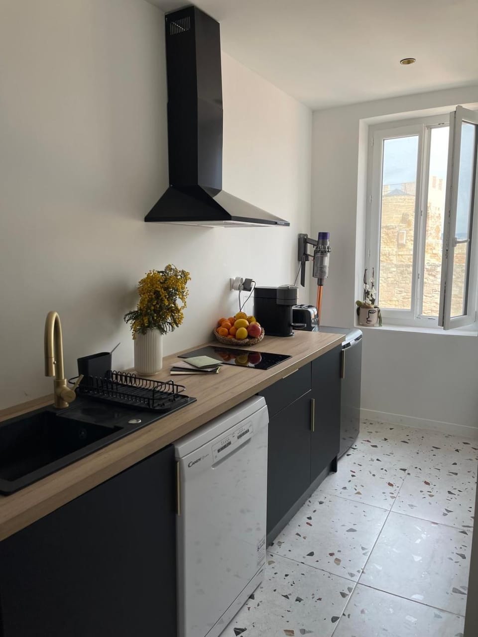 Superbe appartement vue mer vieux port saint Victor Apartment in Marseille