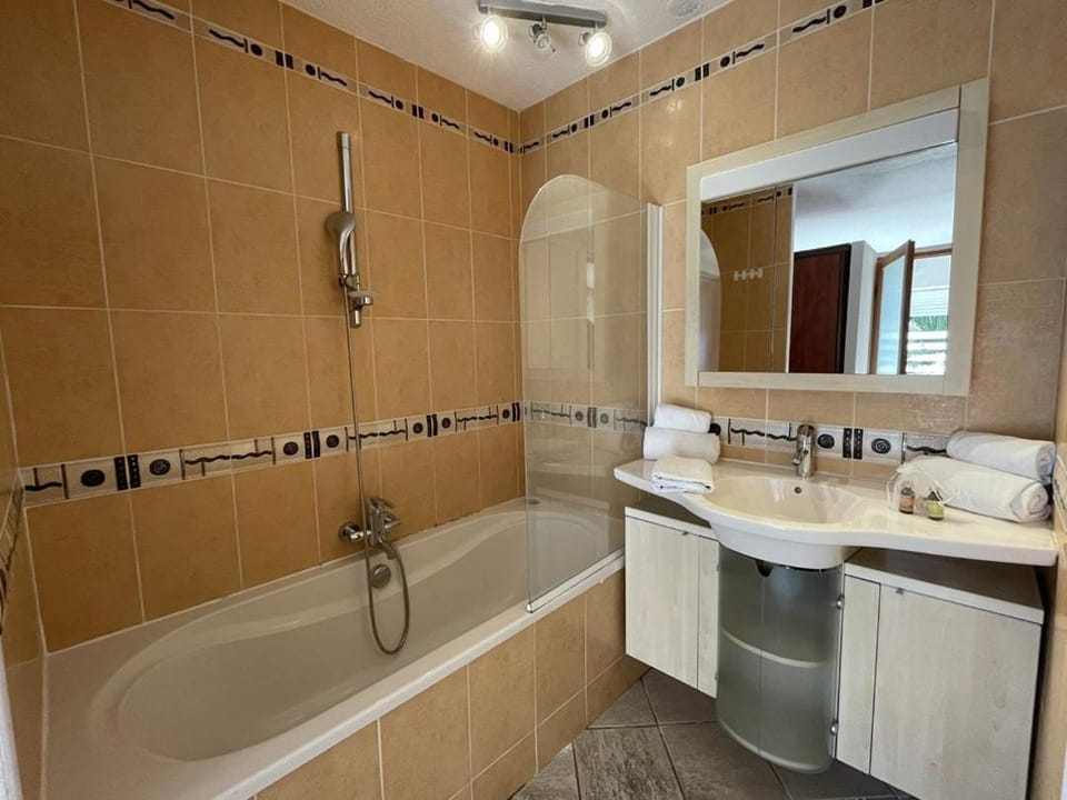 VILLA IMAGINE Port Nature VPN16 By AGN - 2 personnes Apartment in Agde