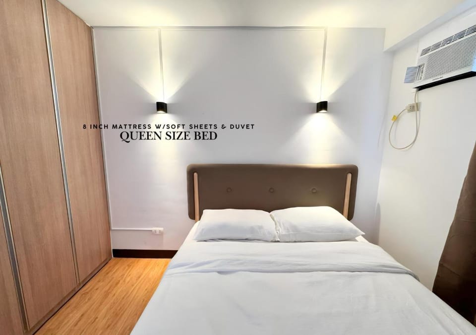 Bed, Bedroom, wardrobe, air conditioner