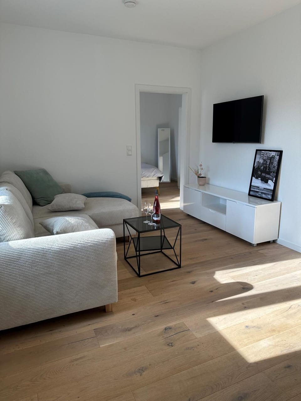 TV and multimedia, Living room