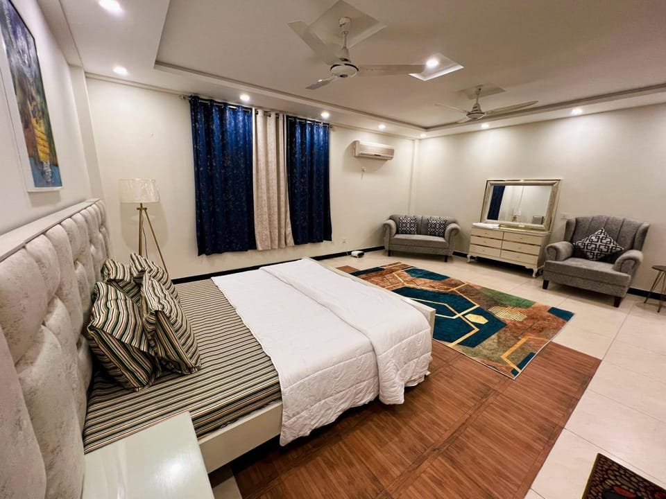 Executive Suites! Luxurious 2BHK Apartment in Islamabad