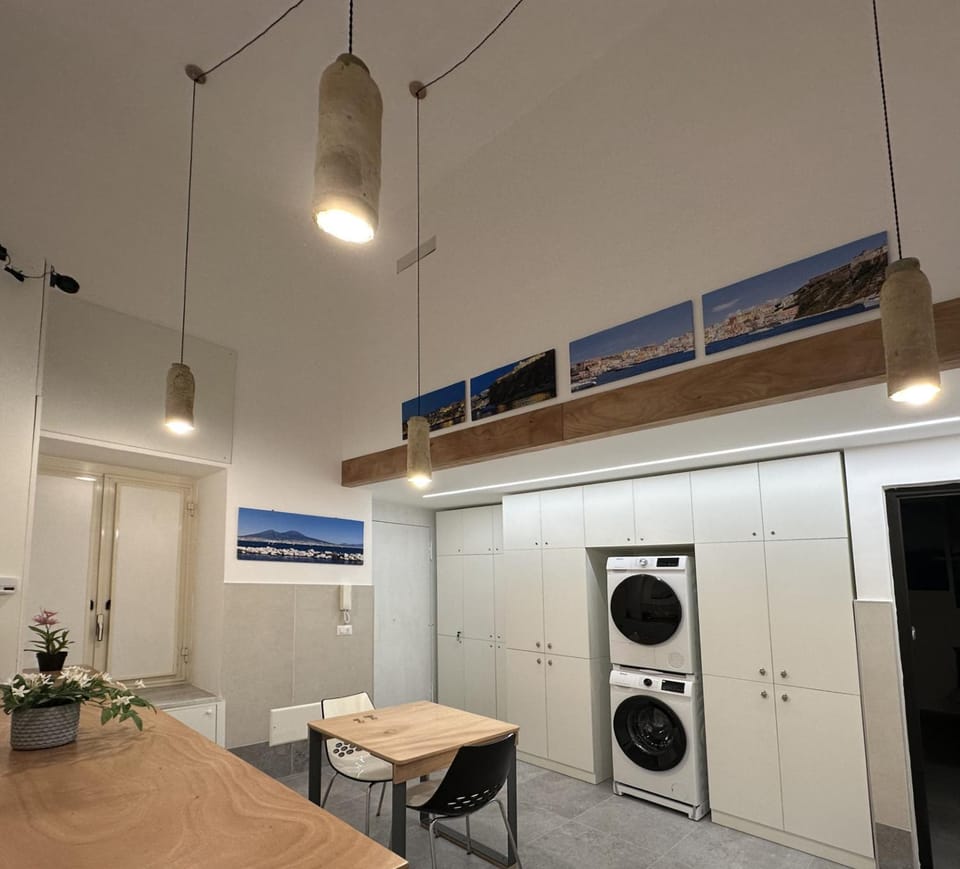 locker, laundry