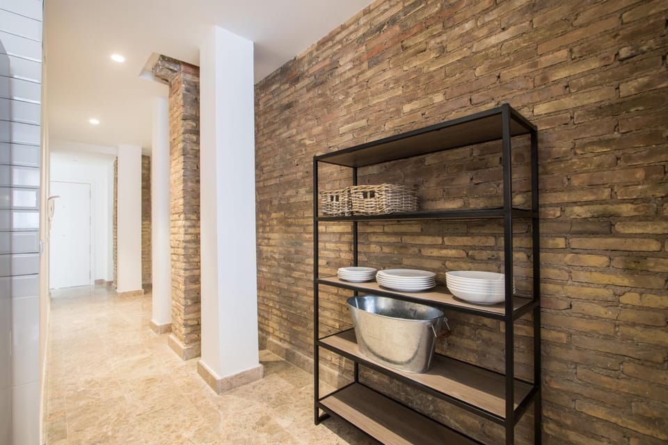 Apartamentos La Marina Apartment in Valencia