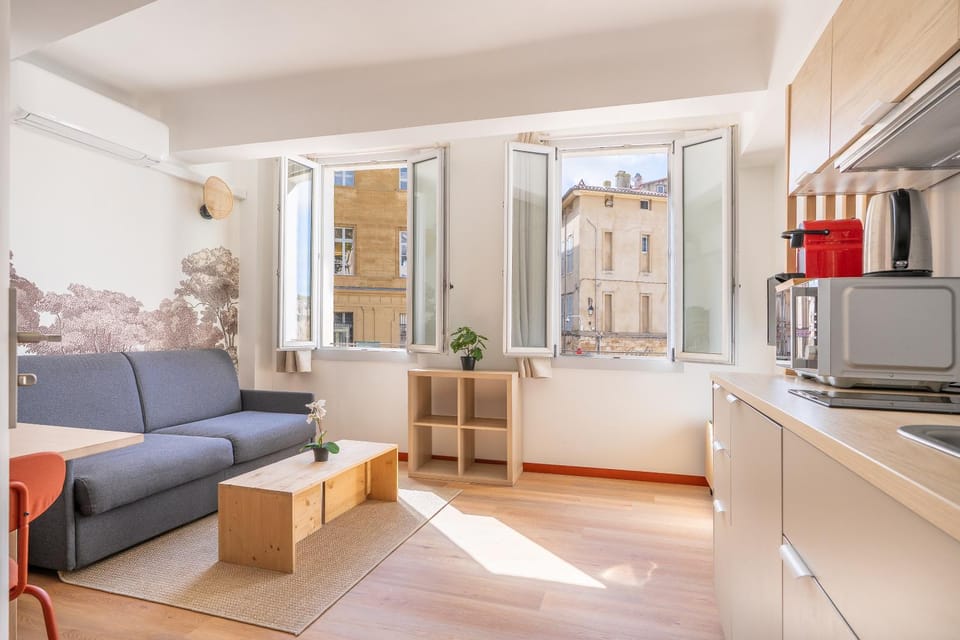 Living room, Bedroom, kitchen
