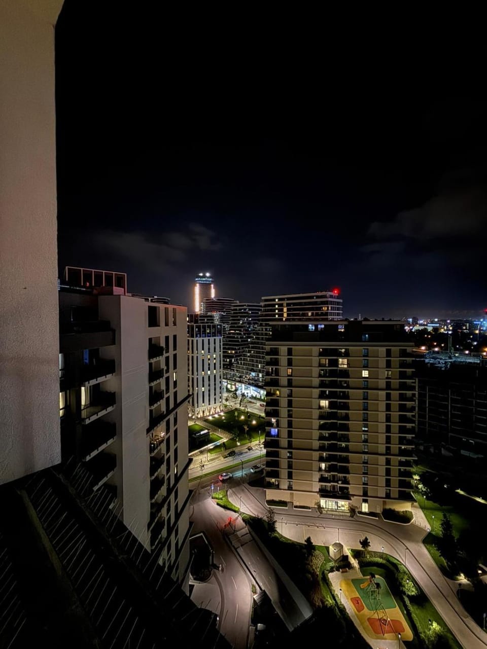 Night, Neighbourhood, City view, Street view